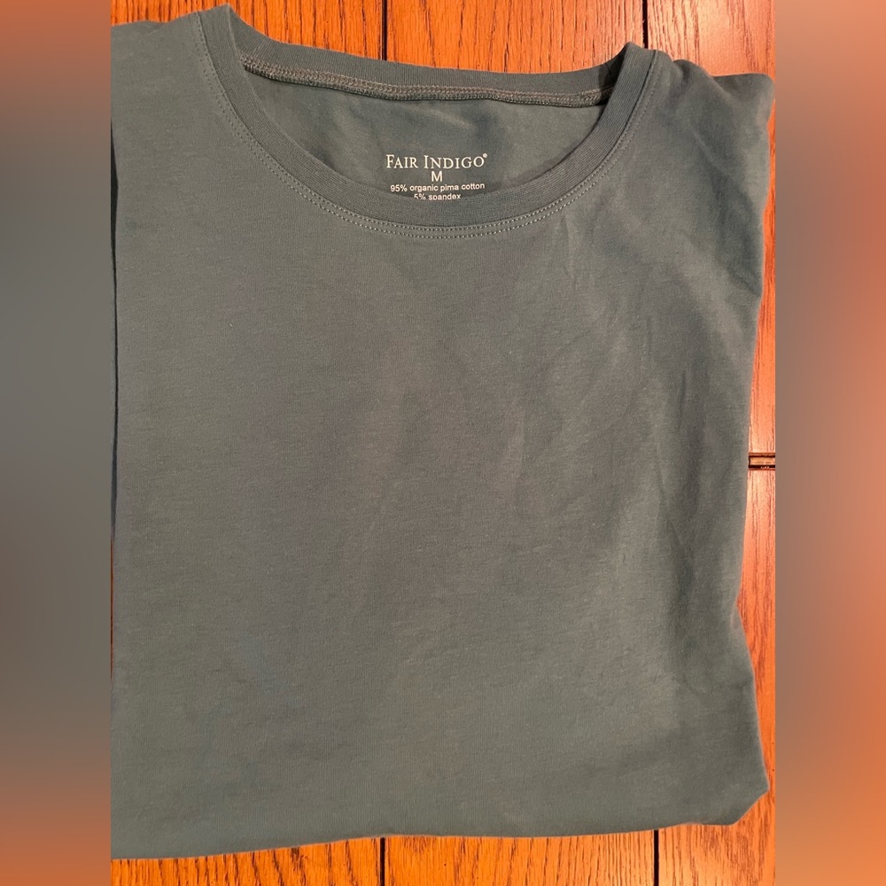 EUC Fair Indigo short sleeve Green shirt, size medium